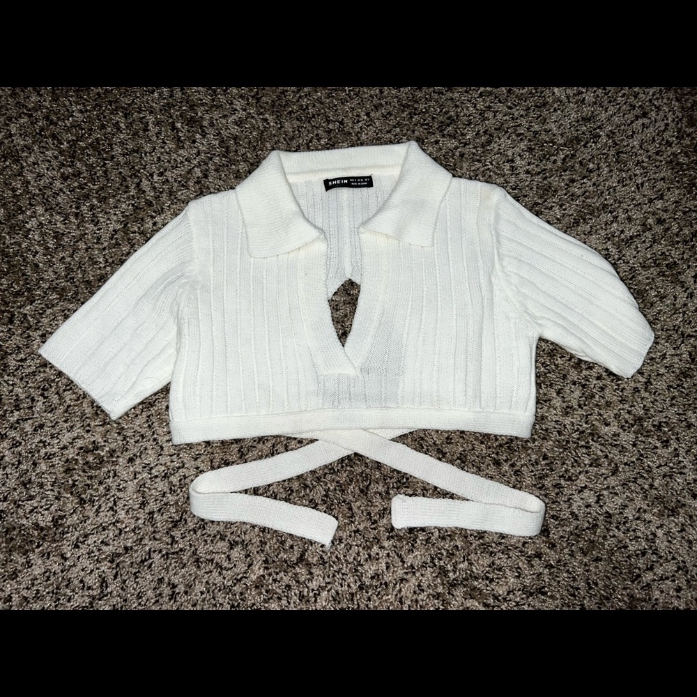 Knitted crop top
